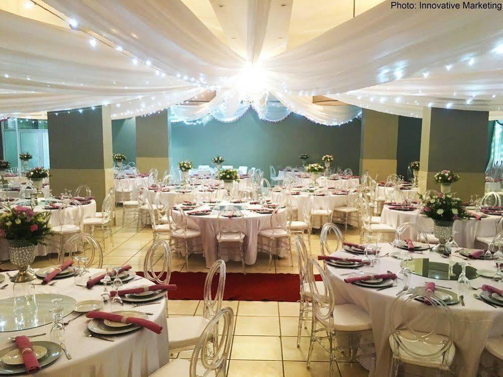 Desroches Hotel Margate Bagian luar foto
